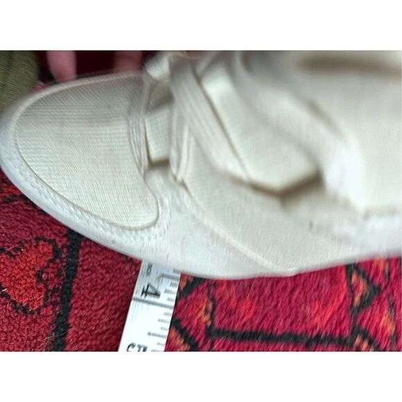 JF Just Fab Lou White Throwback Lace-Up Bootie Heel Size 6.5 - Picture 16 of 16